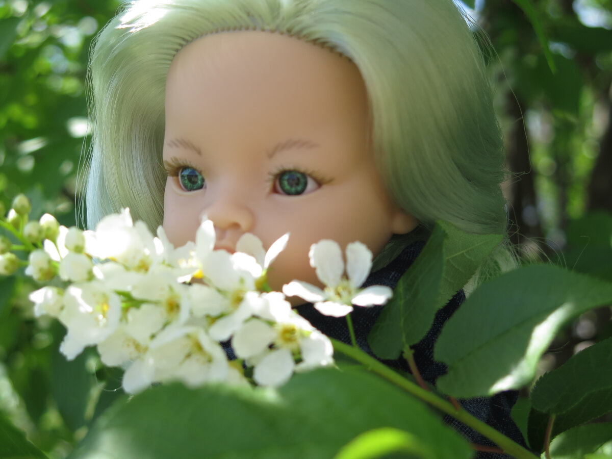 Куклы на речке