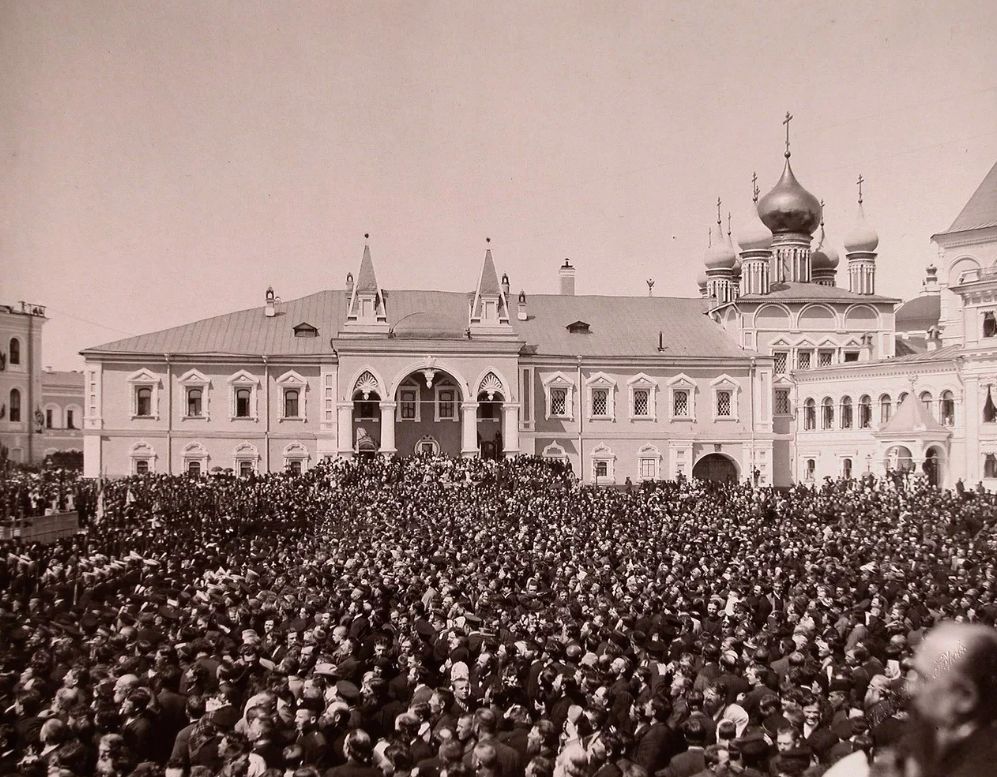 Ходынское поле история. Чудов монастырь в Кремле. Ходынка коронация Николая 2. Коронация Николая "2 в Москве в 1896.