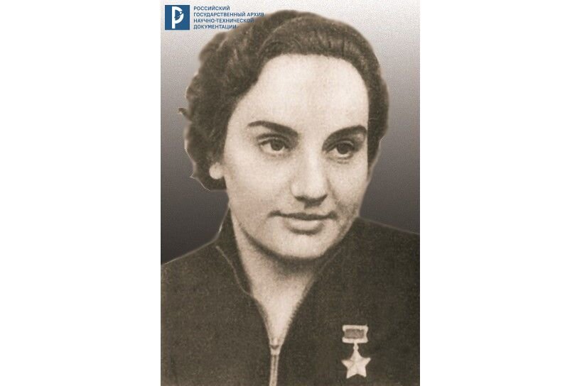 Герой Советского Союза полковник В.С. Гризодубова. Б/д. РГАНТД. Ф. 327. Оп. 8-10. Д. 8.