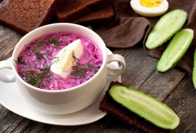 Самый вкусный весенний суп - свекольник. Свекла, огурец да картошинка - а не оторваться: дома говорят, что он гораздо вкуснее окрошки