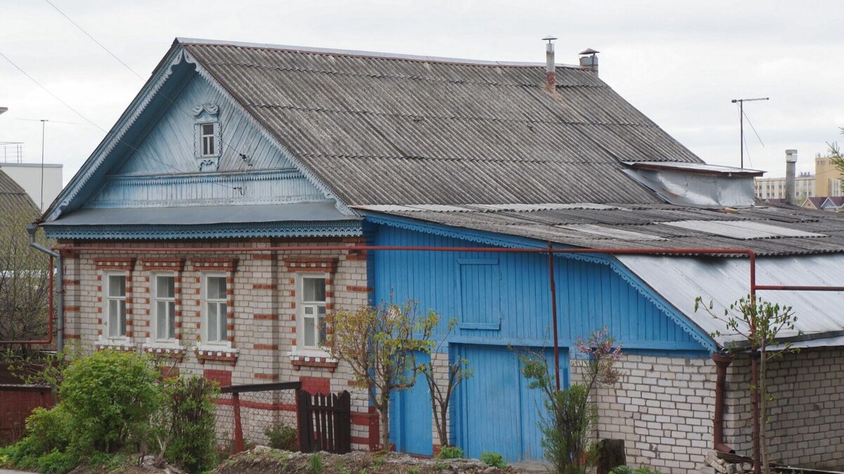     В Нижегородской области много деревень и сел со смешными, а иногда даже курьезными, названиями. NewsNN выяснил, как нейросеть Midjourney видит Телок, Какино, Пальцы и другие населенные пункты.