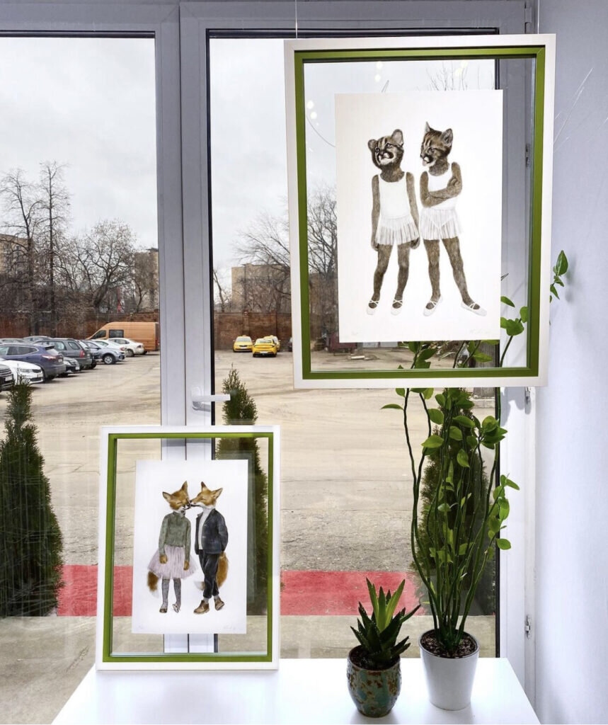 Особый вид оформления графической работы «между стёкол»