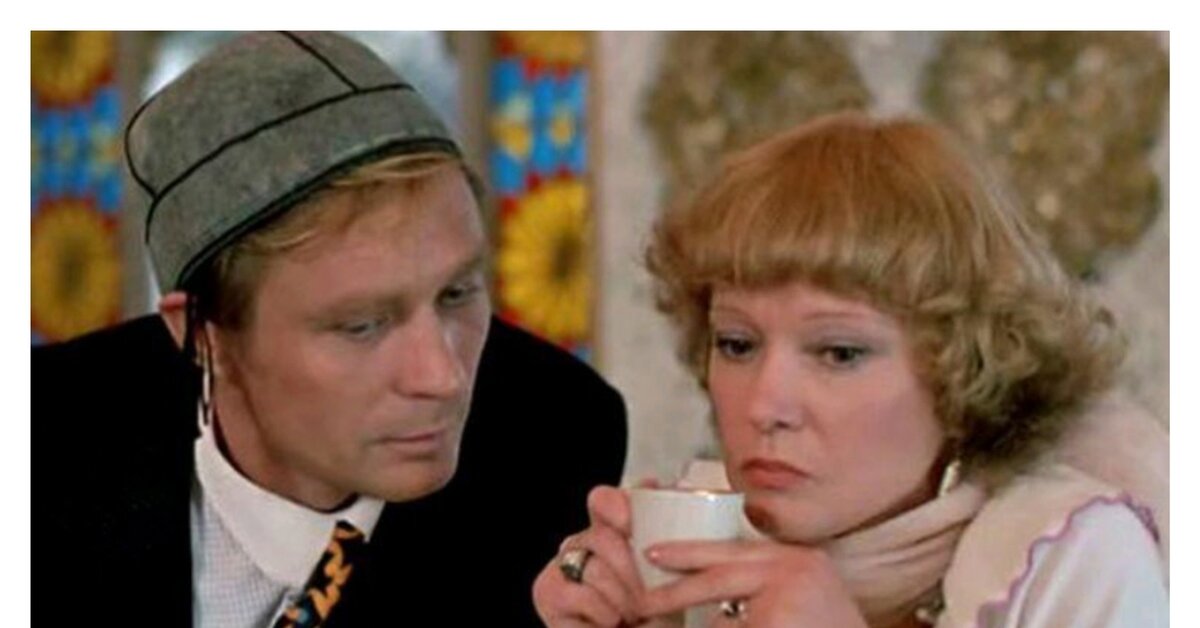 Кадры из советской комедии с Гурченко и Михайловым