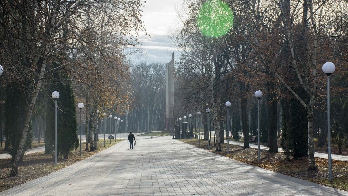     В Сормовском районе Нижнего Новгорода начались работы по благоустройству военного городка. Обновлять территорию будут за 58 млн рублей, сообщается в документах на сайте госзакупок.