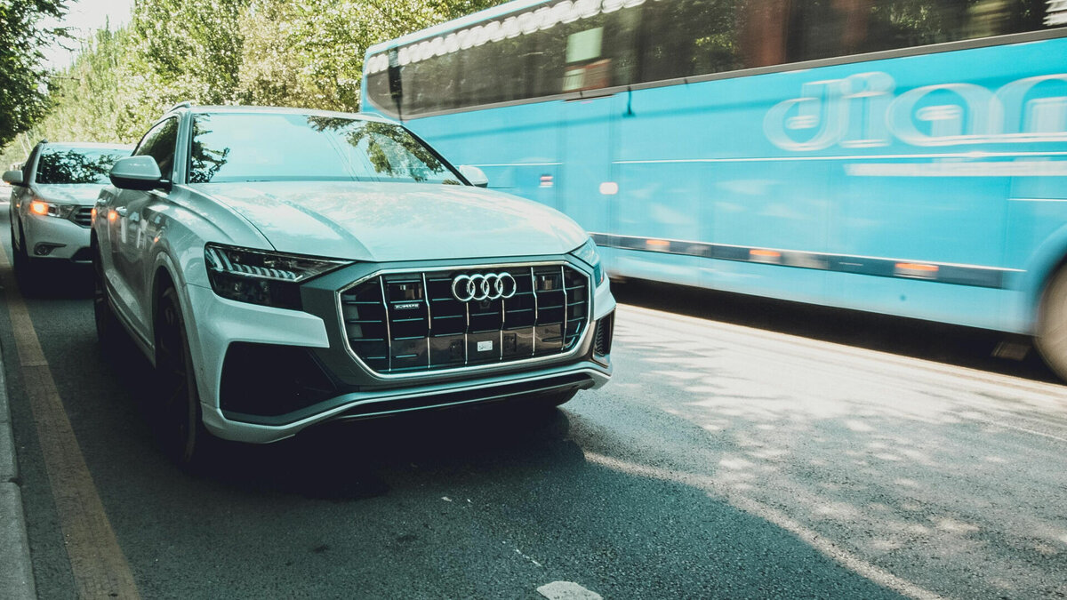     Большинство водителей в Волгограде предпочитают только импортные машины. В основном они готовы приобретать такой транспорт на онлайн-платформах, показал проведенный Авито Авто опрос.