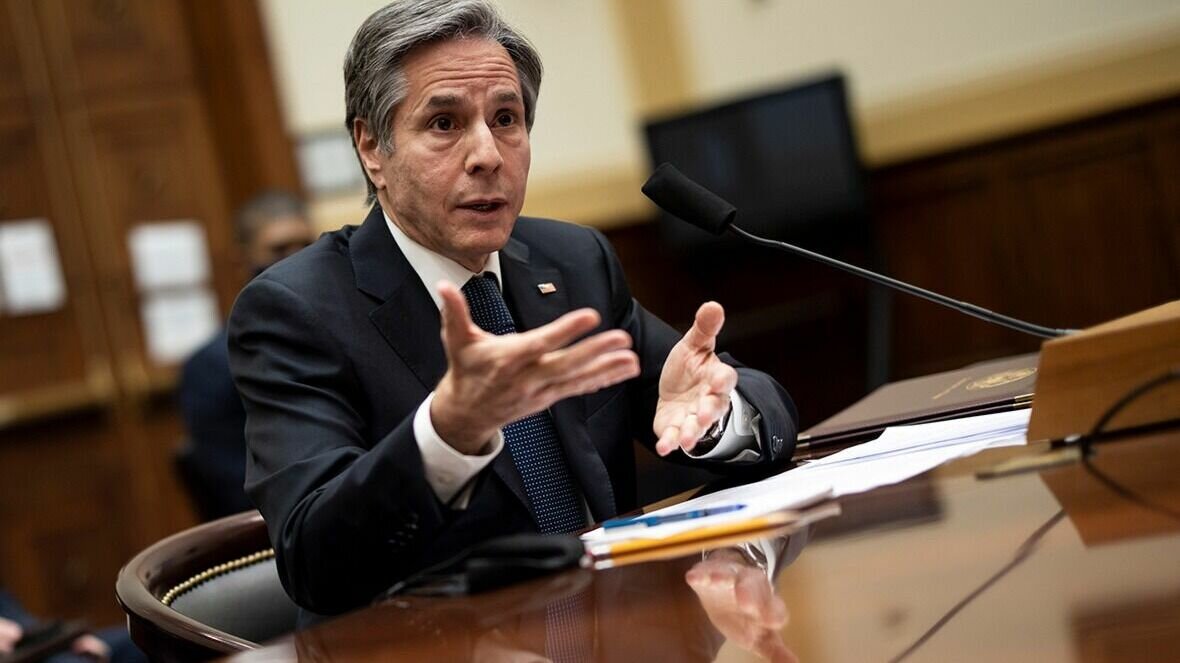     Госсекретарь США Энтони Блинкен (на фото) убедил сотрудников Белого дома в необходимости поставить Украине американские танки M1 Abrams и истребители F-16.