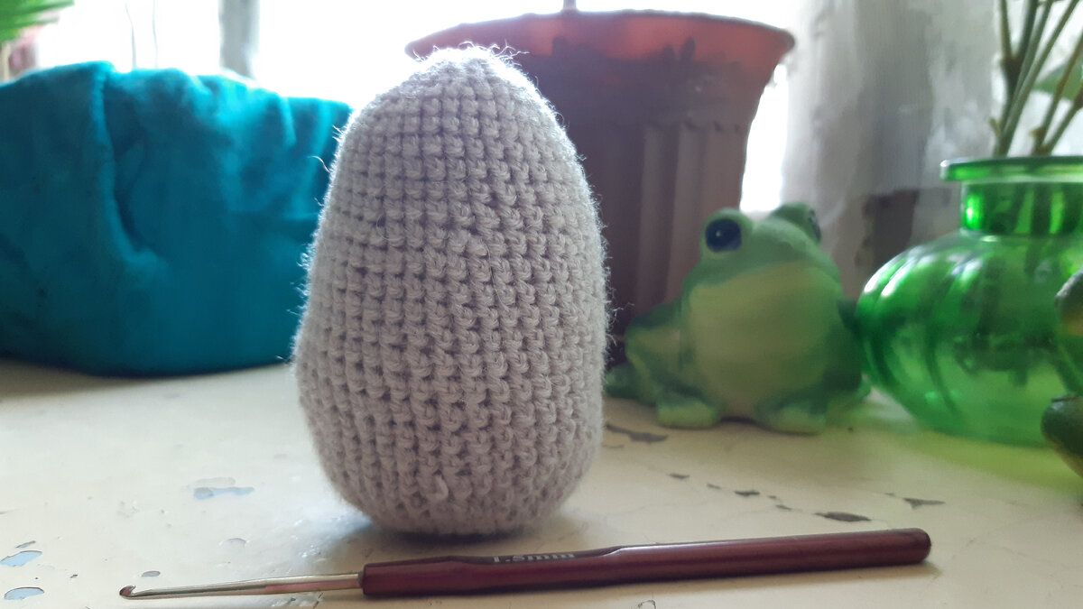 Голова - тело, схожая с яйцом