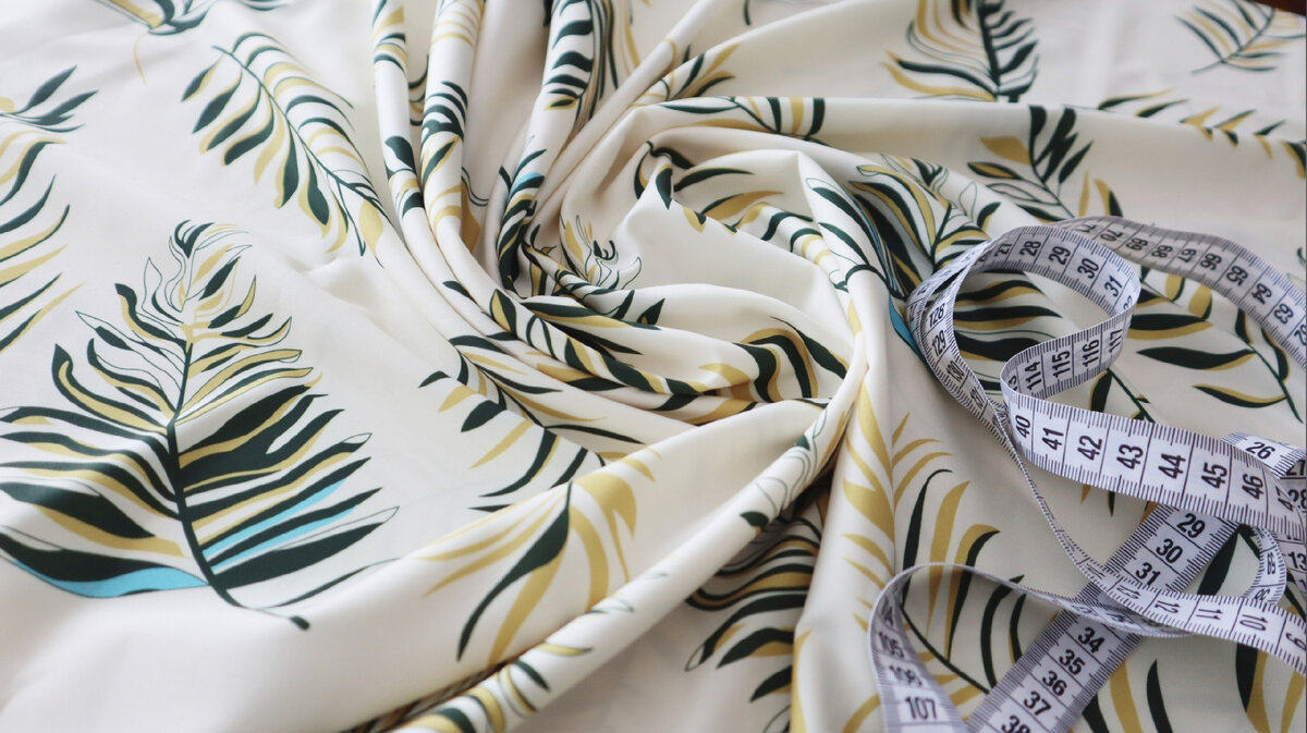 Простая, но эффектная блузка, которую легко выкроить по своему размеру ...