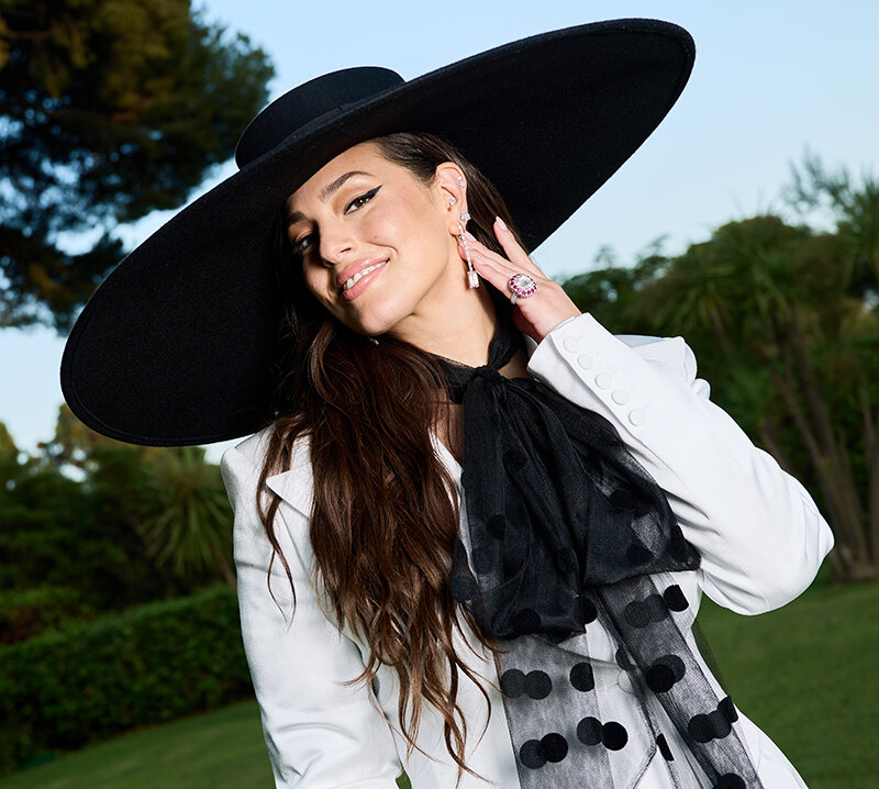 Эшли Грэм в украшениях Chopard