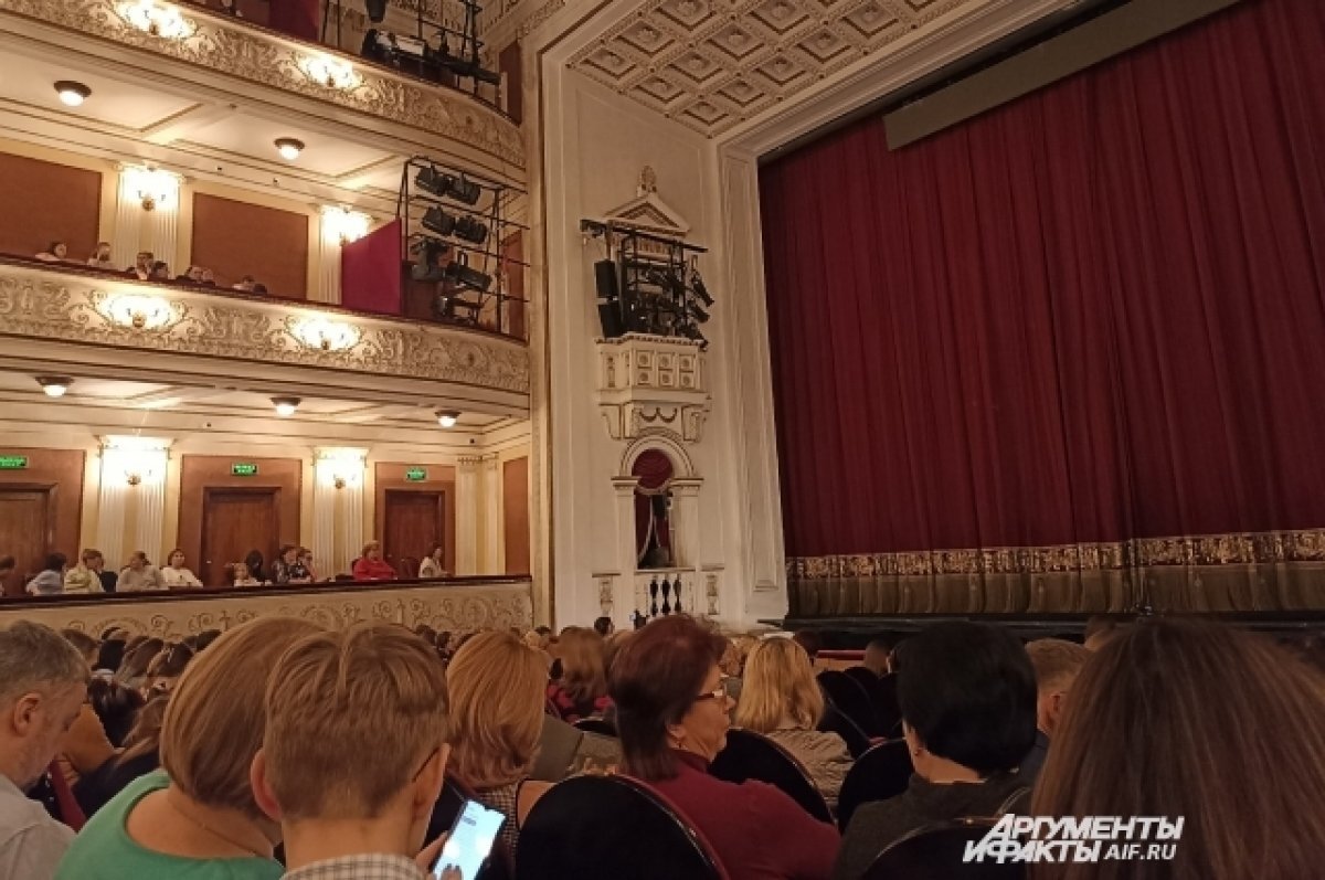    Главный дирижёр Пермского театра оперы и балета решил не увольняться