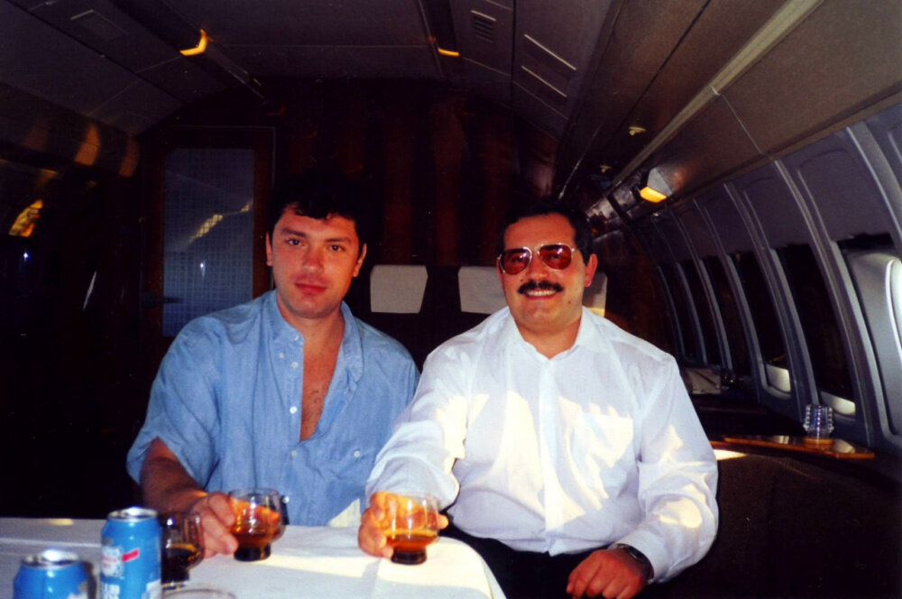 Фото: Личный архив Бориса НадеждинаС Борисом Немцовым. 1997 год