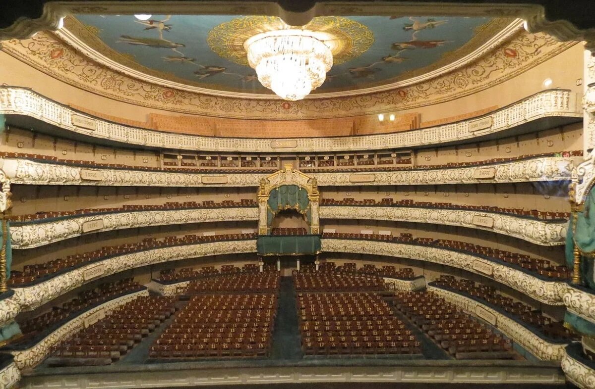 Партер Мариинки. Фото из открытых источников.