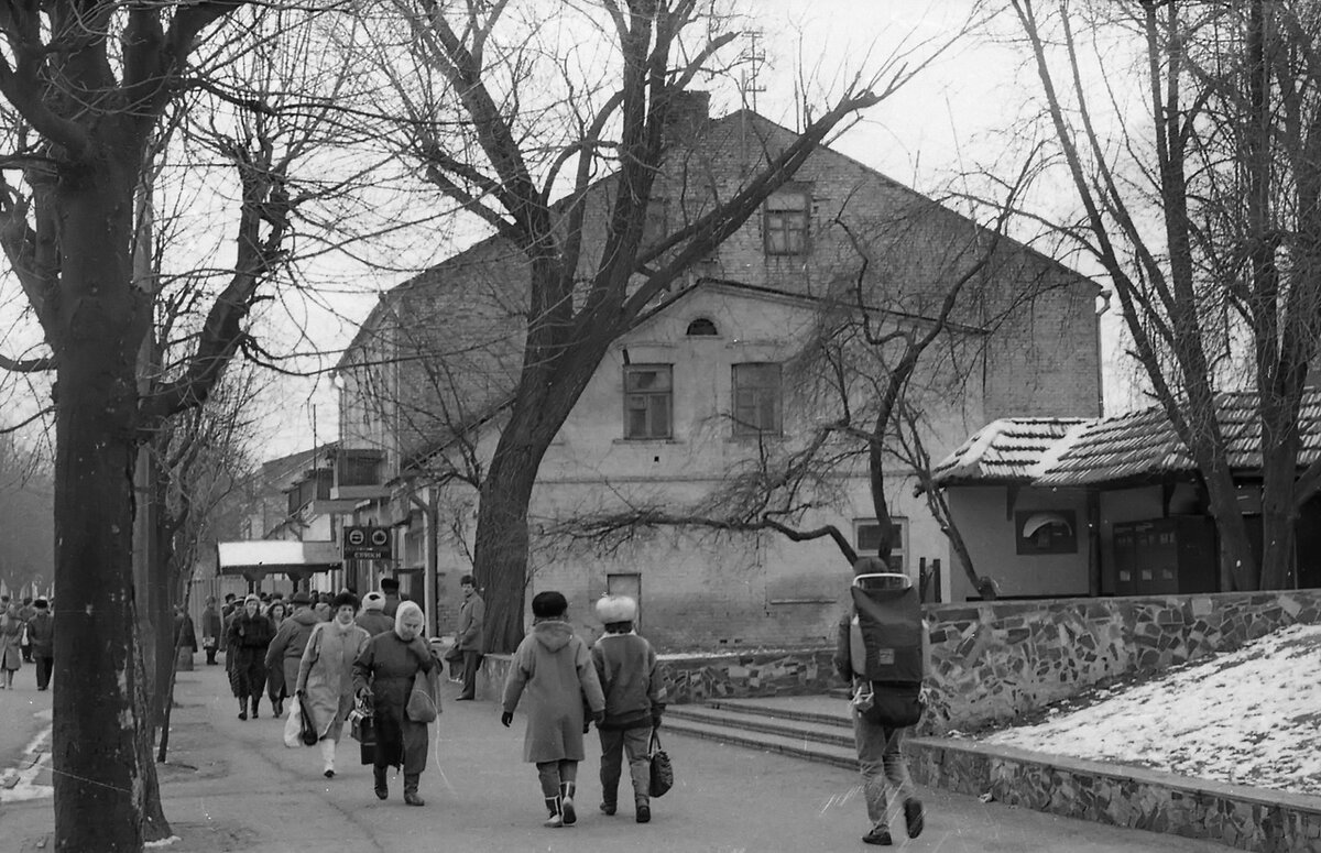 Ели в пельменной, пили в 