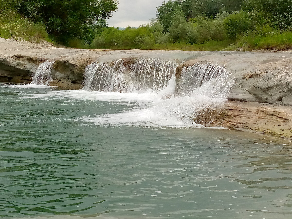 Неберджаевский водопад
