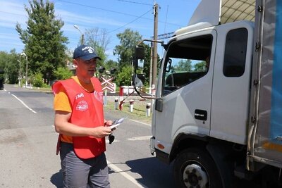    Акция в честь дня привлечения внимания к ж/д переездам © Пресс-служба Министерства транспорта и дорожной инфраструктуры Московской области