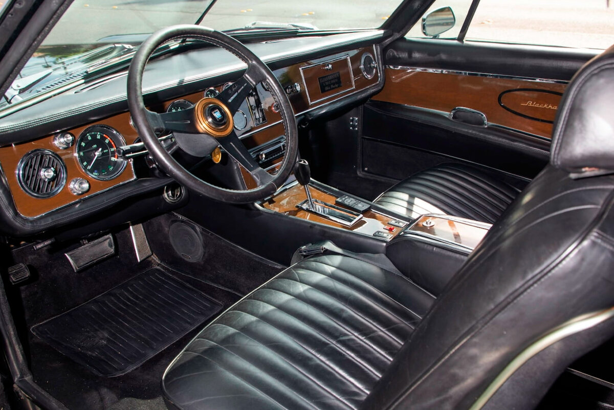 Stutz Blackhawk Coupe