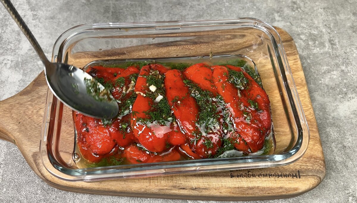 Листайте фото