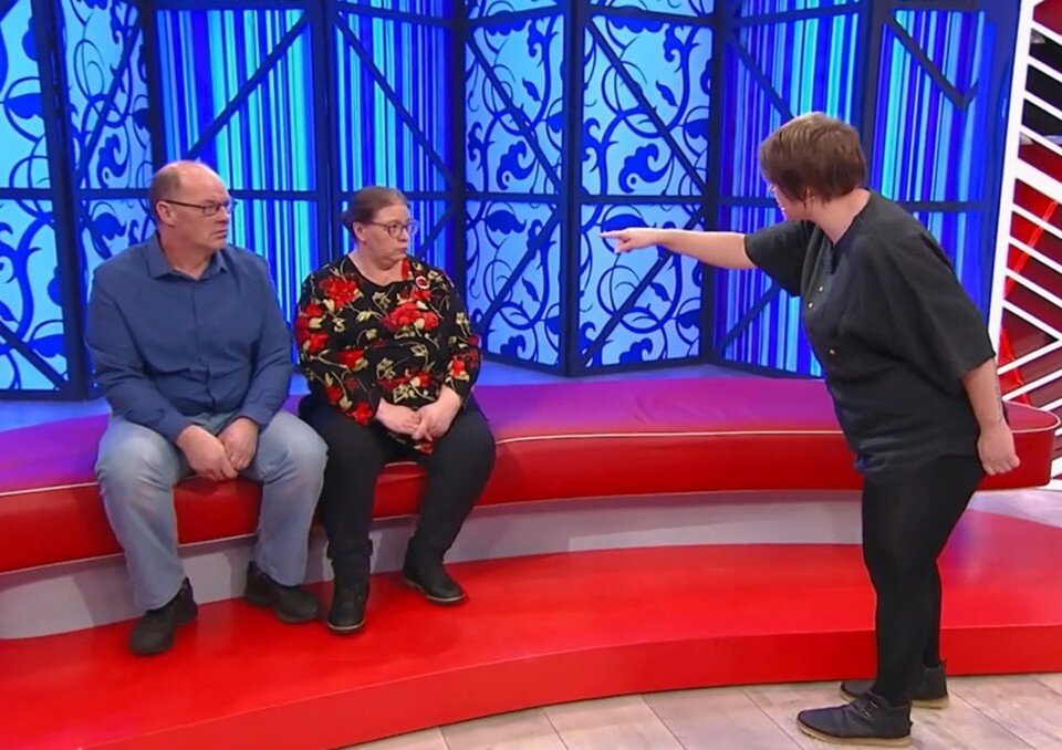    Мать считает, что виновата не только она. Фото: скрин с видео "Первого канала".