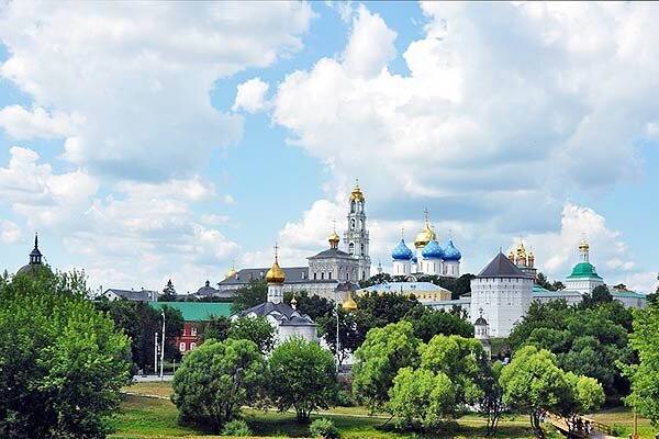 Семь монастырей - семь преданий: путешествие в историю России (продолжение)