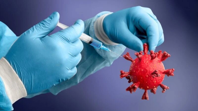 Чем отличается затяжной COVID от вакцинальной травмы? (Shutterstock)