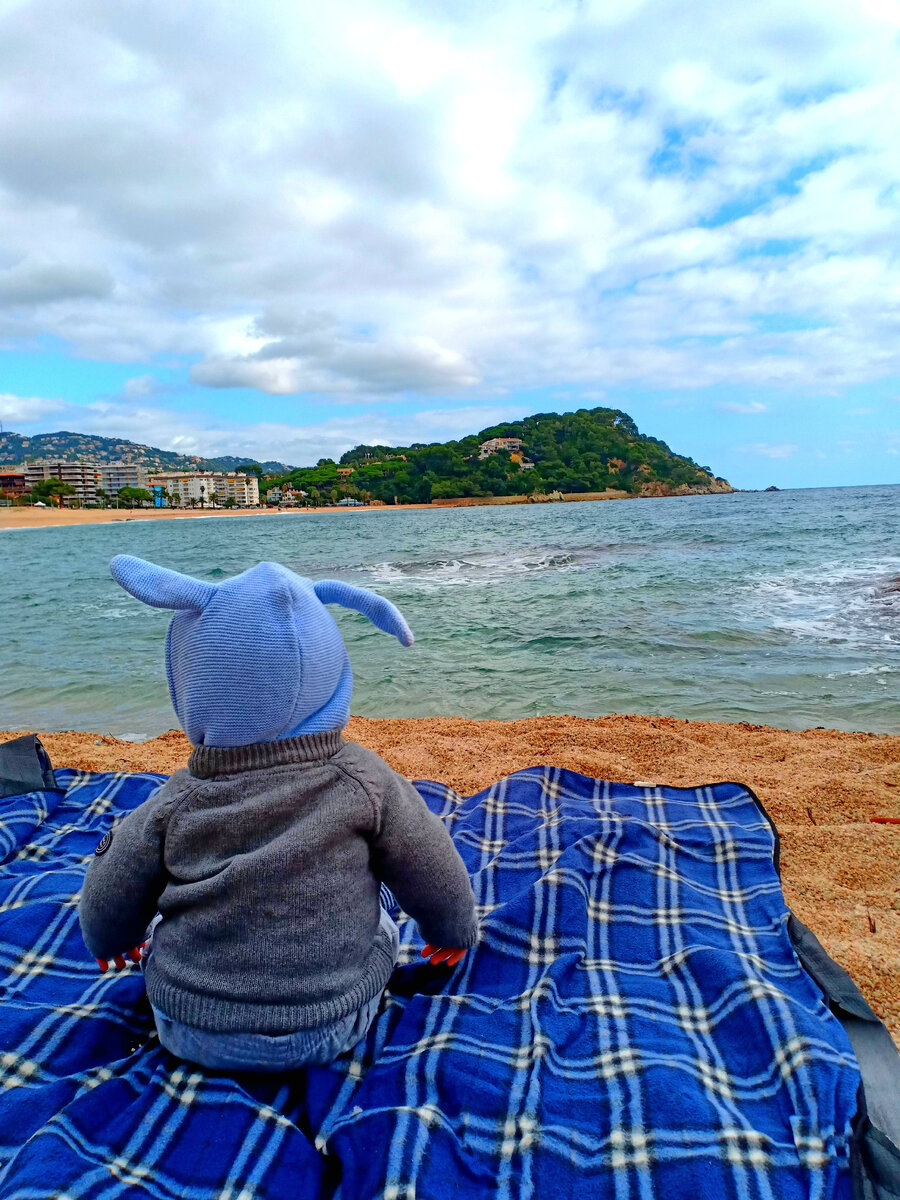 Пасхальный заяц Ваня) Испания, Ллорет де мар. 2020й