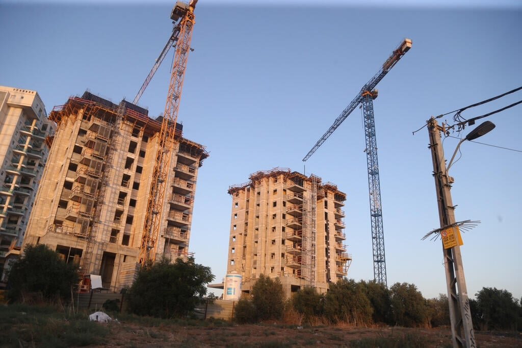 Новостройка