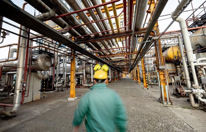    В Европе и Азии возник переизбыток газа