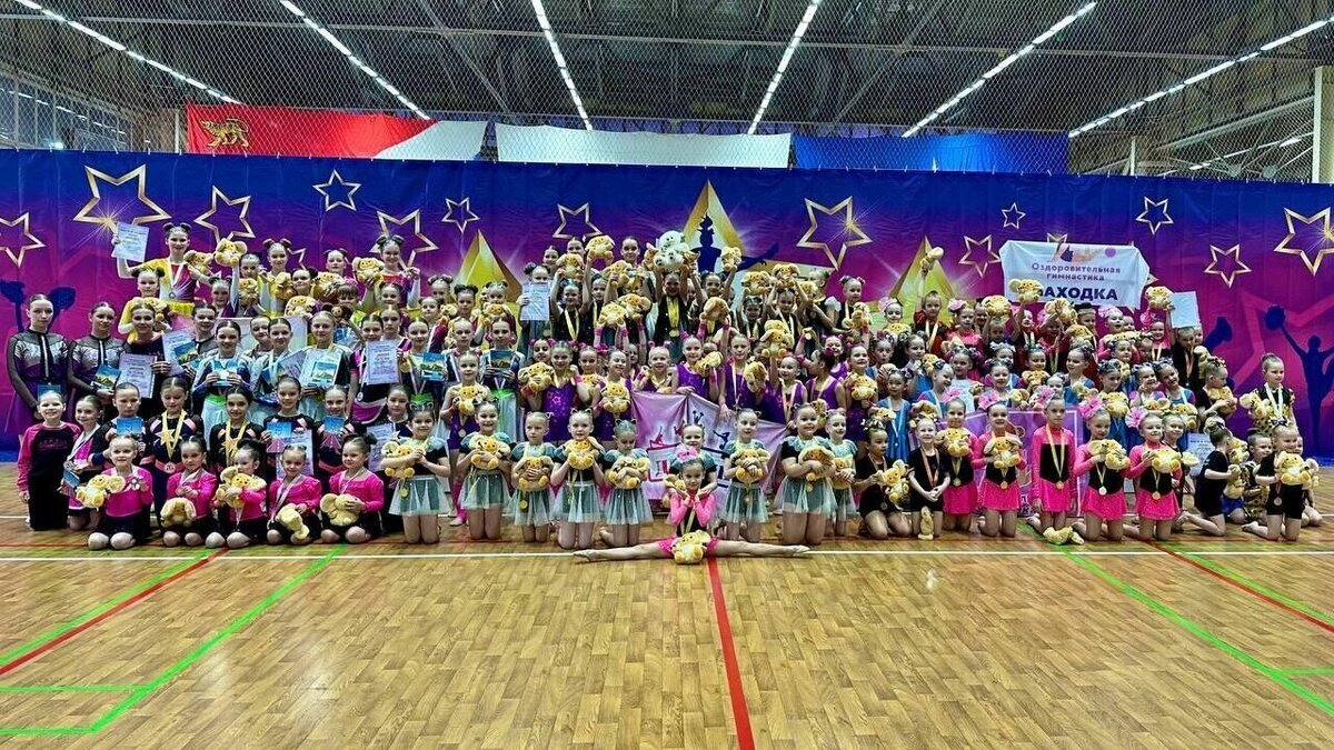     Юные спортсмены Артёмовского городского округа успешно выступают на краевых соревнованиях. И радуют земляков победами.