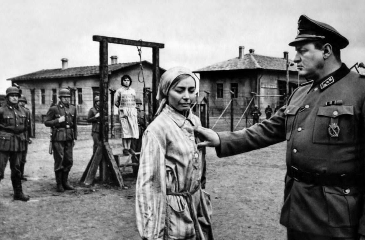 И после этого нужно уважать эсесовцев? 