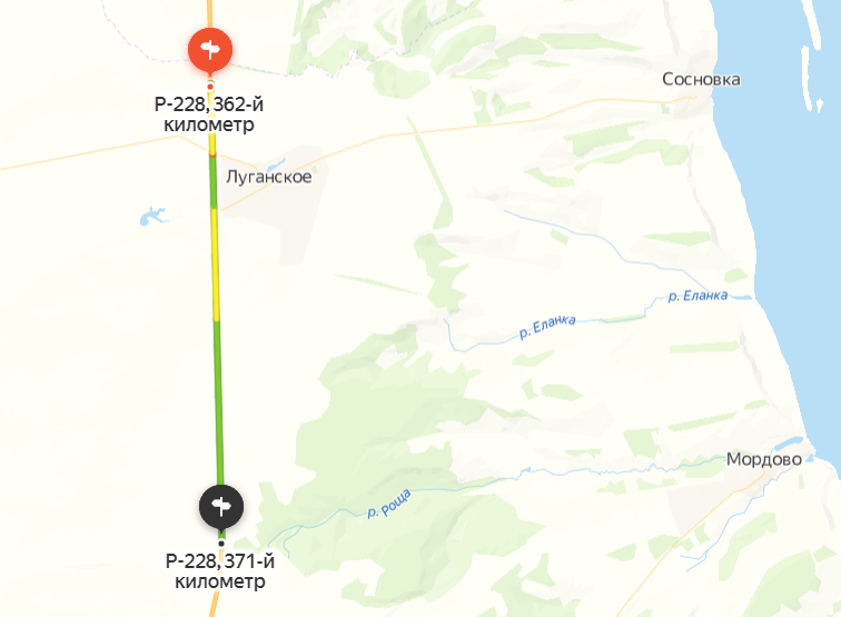 Участок капитального ремонта с расширением до 4-х полос вблизи Луганского.