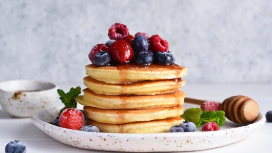    30 минут на кухне: оладьи на кефире с рисовой мукой Анна Белая