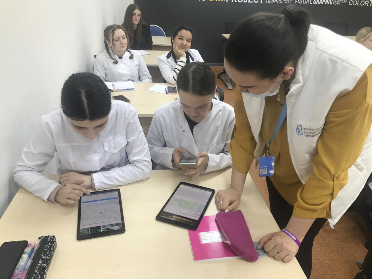    В Сургуте волонтеры будут помогать жителям голосовать за объекты благоустройства