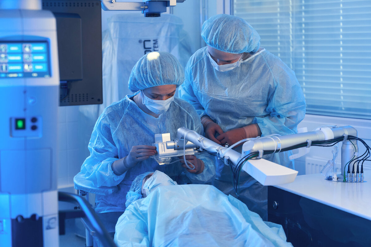 Что эффективнее при лечении глаукомы: всю жизнь капать капли или ...