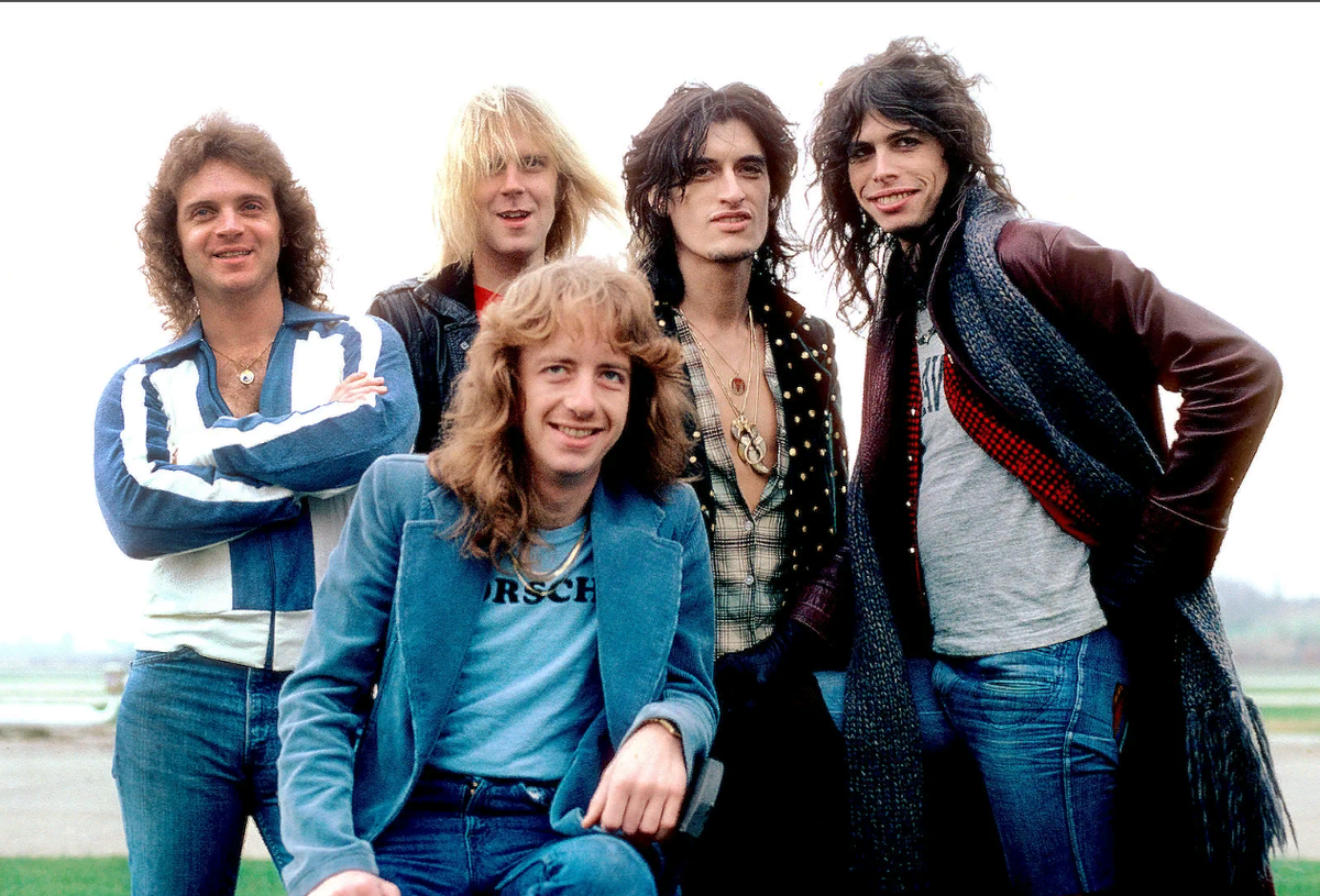 Аэросмит 1975. Aerosmith 1973. Группа Aerosmith в молодости. Группа Aerosmith 1976.