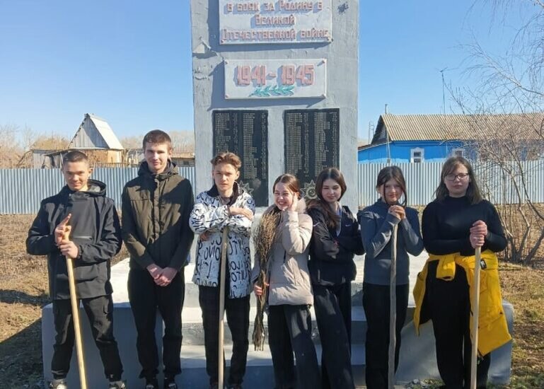    В Оренбуржье проходит акция «Верни герою имя» Белов Михаил Александрович