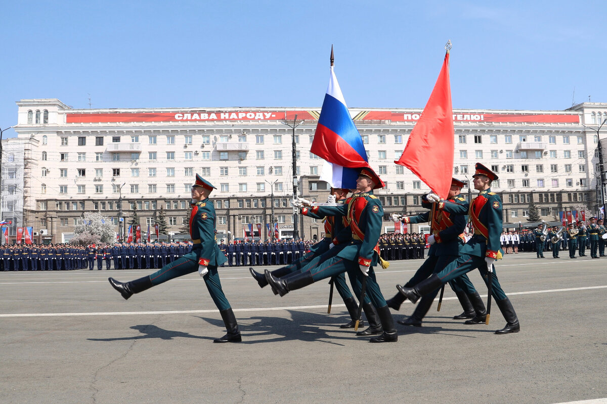 Где проходят парады 9 мая