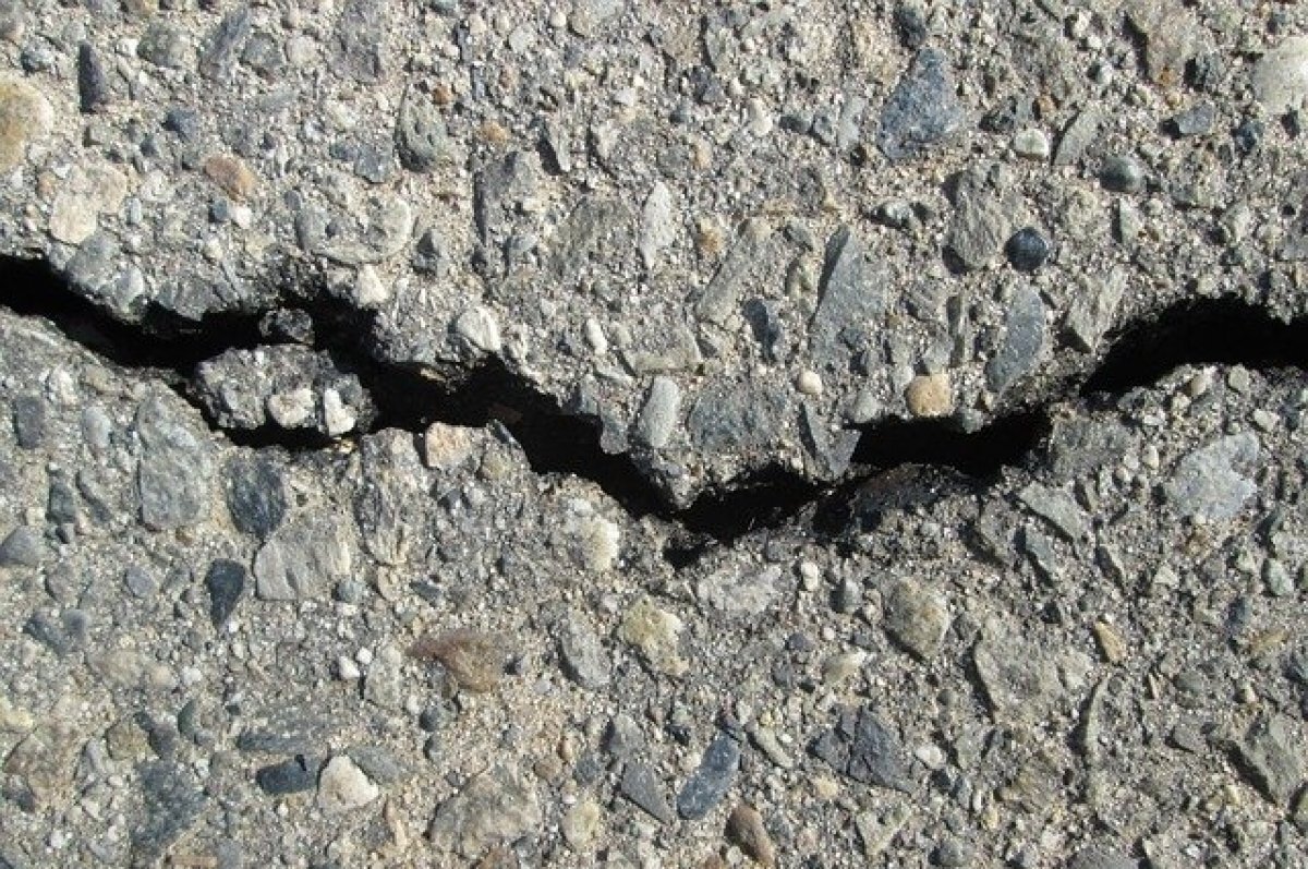    Дорога на ул. Оружейной в Туле находится в ненадлежащем состоянии