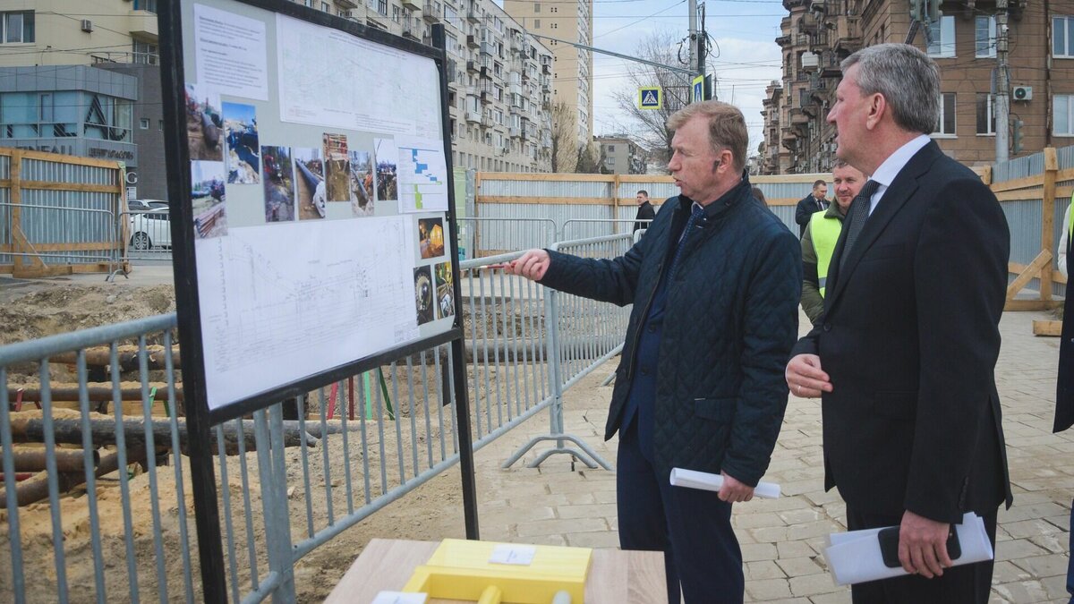     Сегодня вечером стало известно, что кресло вице-мэра Волгограда покидает Олег Тетерятник. Он занимал должность заместителя главы администрации ровно 7 лет.