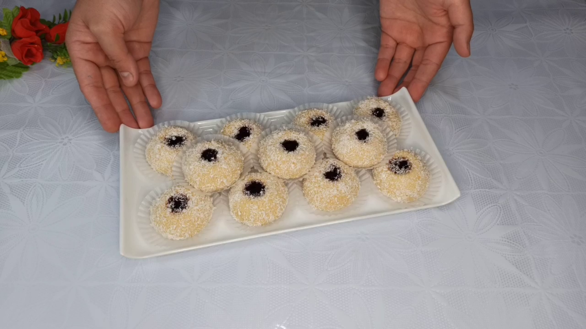 Печеньки с кокосом и вареньем