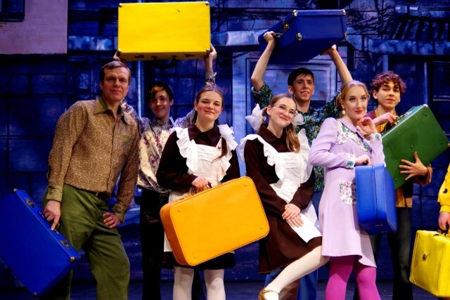    В постановке задействовано 19 актеров. Фото: Камышинский драмтеатр