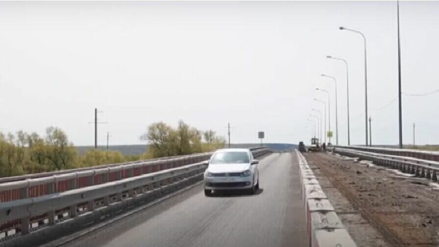     На трассе Ишим – Синицина отремонтируют автомобильный мост. По данным телеканала «Тюменское время», на это выделят 90 млн рублей.