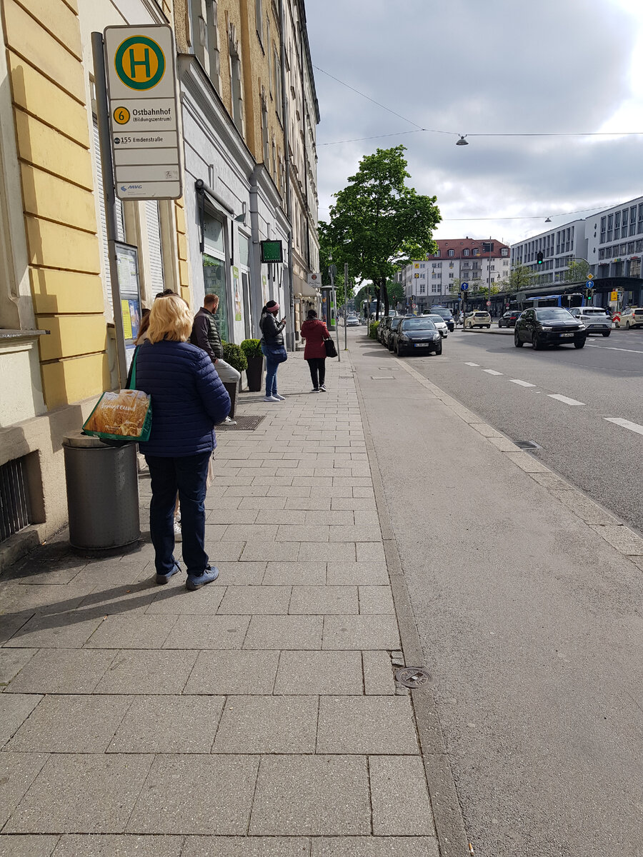 Жду автобуса. Остбанхоф, Мюнхен