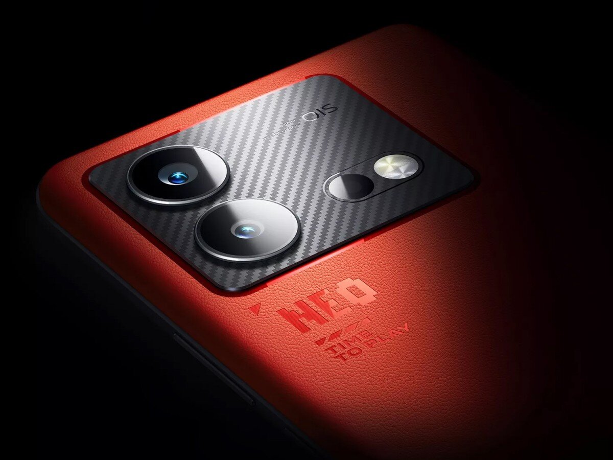    iQOO Neo 8 и Neo 8 Pro: топовые Snapdragon и MediaTek, AMOLED на 144 Гц и цена от $350