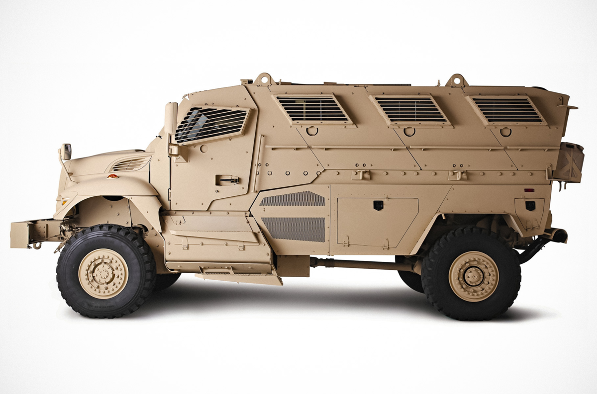 Max pro сша. Бронеавтомобили MRAP "MAXXPRO". International MAXXPRO MRAP. Броневик International MAXXPRO. International MAXXPRO бронетранспортер.