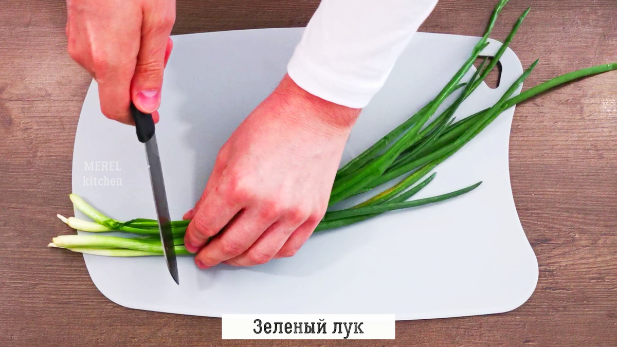Просто взбейте кабачки с яйцом и вы будете удивлены: очень просто и быстро, вкуснее, чем просто жареные, едят даже те, кто кабачки не любит Просто взбейте кабачки с яйцом и вы будете удивлены: очень просто и быстро, вкуснее, чем просто жареные, едят даже те, кто кабачки не любит