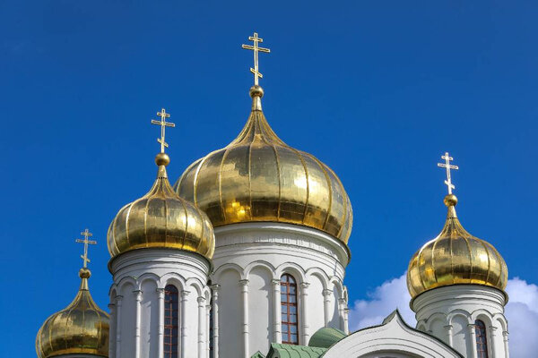 Понедельник Святого Духа в 2023 году празднуется 5 июня. Фото © ТАСС / Роман Пименов