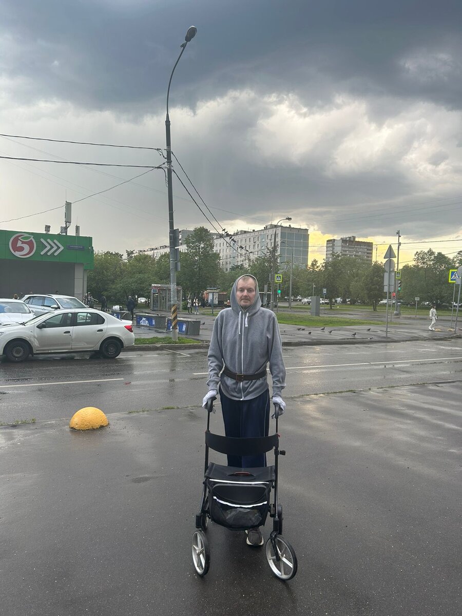 Угол Сахалинской и Уссурийской.