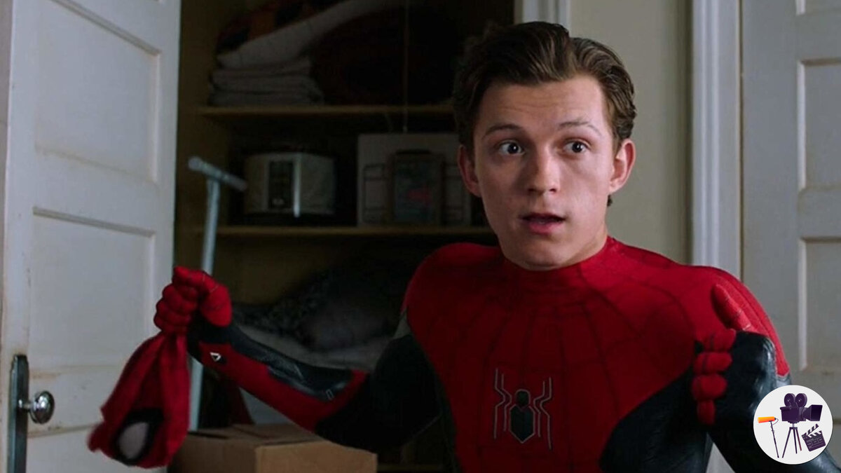 Том Холланд в роли человека-паука | КОРОТКИЙ МЕТР 