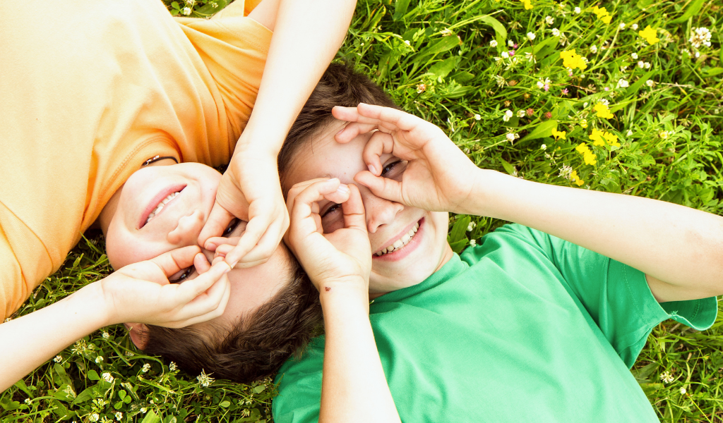 Счастливые дети