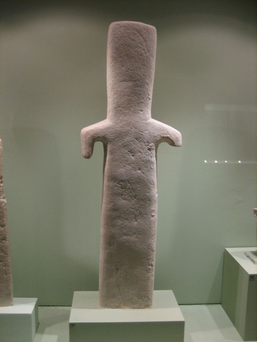 Культовая статуэтка кикладской культуры, ок. 1800-1900 гг. до н.э.